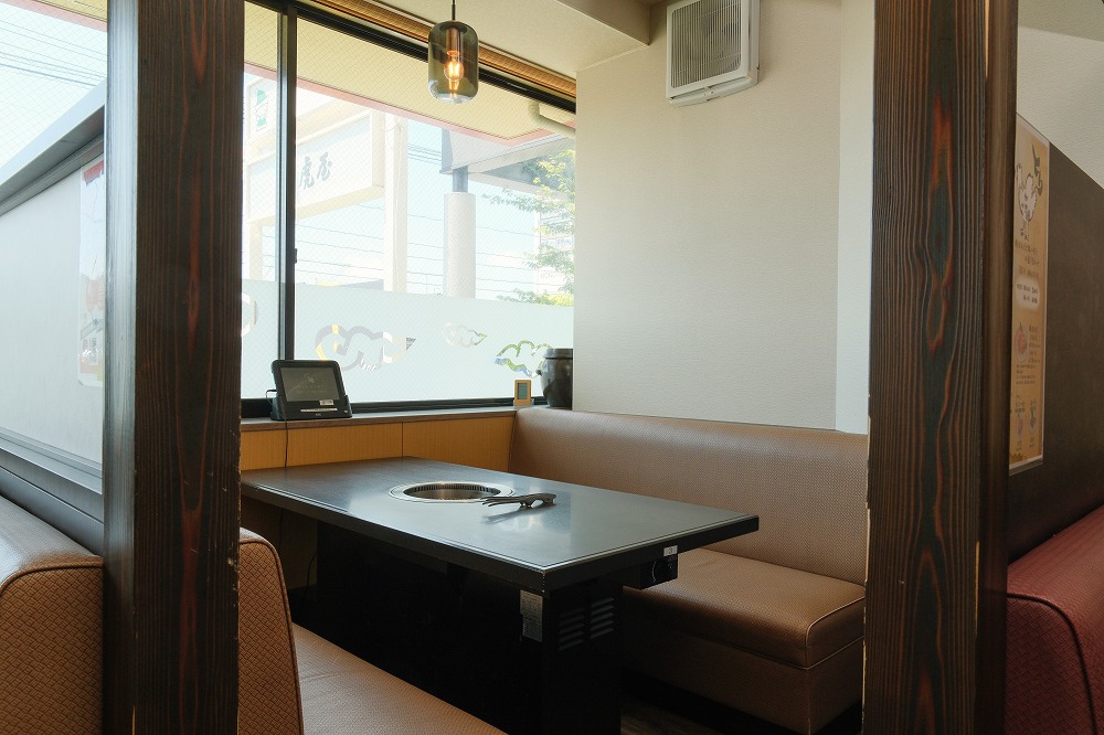 半個室6名様テーブル席